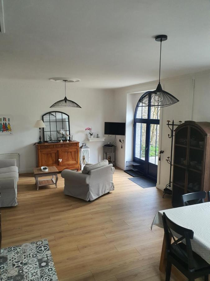 Villa Les Bords De Rance à Dinan Extérieur photo